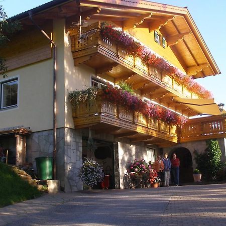 Haus Gschwendtner Hotel Pfarrwerfen Bagian luar foto
