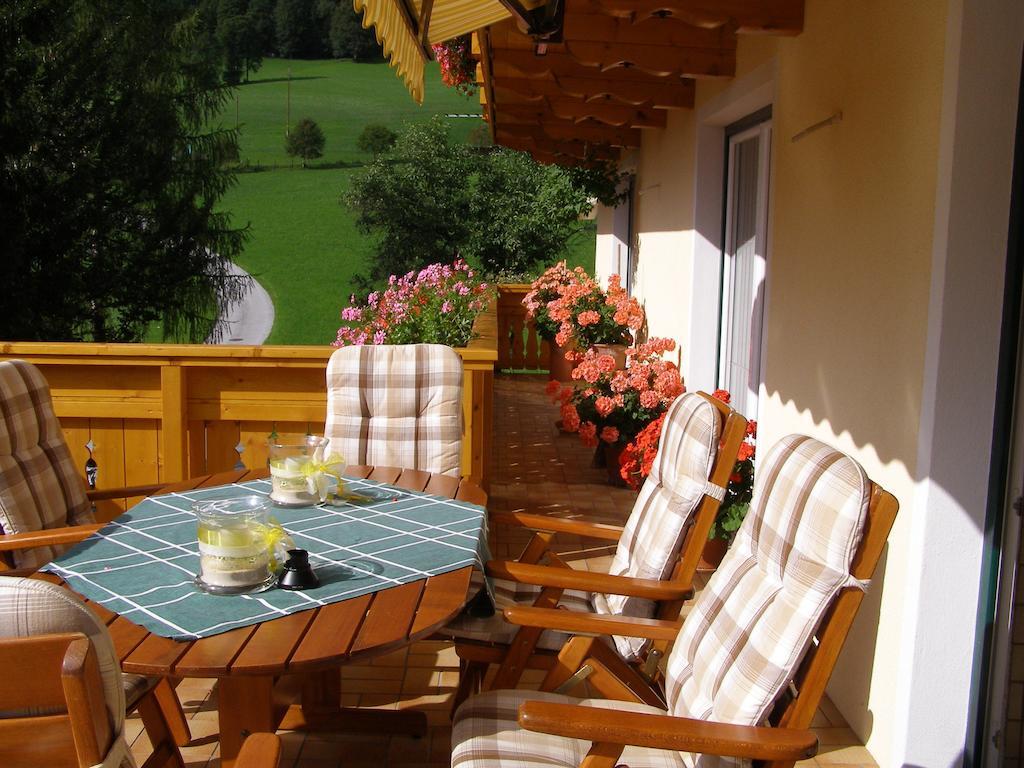 Haus Gschwendtner Hotel Pfarrwerfen Bagian luar foto